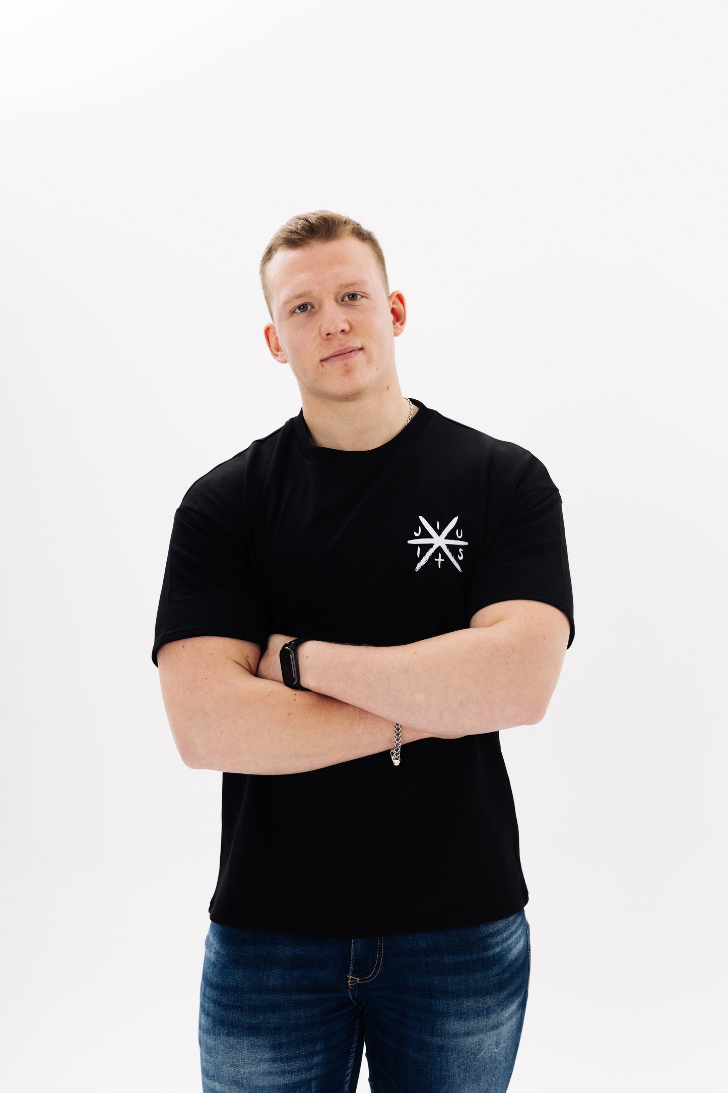 "Roll&Flow: Oversized T-Shirts for Style & Comfort | Premium Apparel"