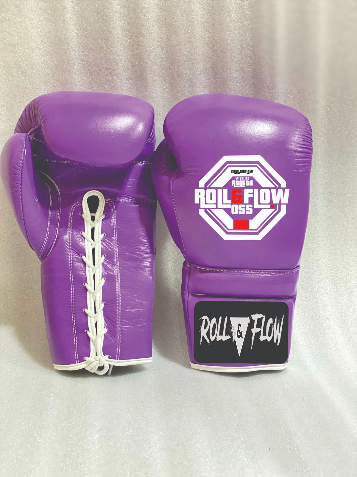 Boxing Gloves by Roll&Flow