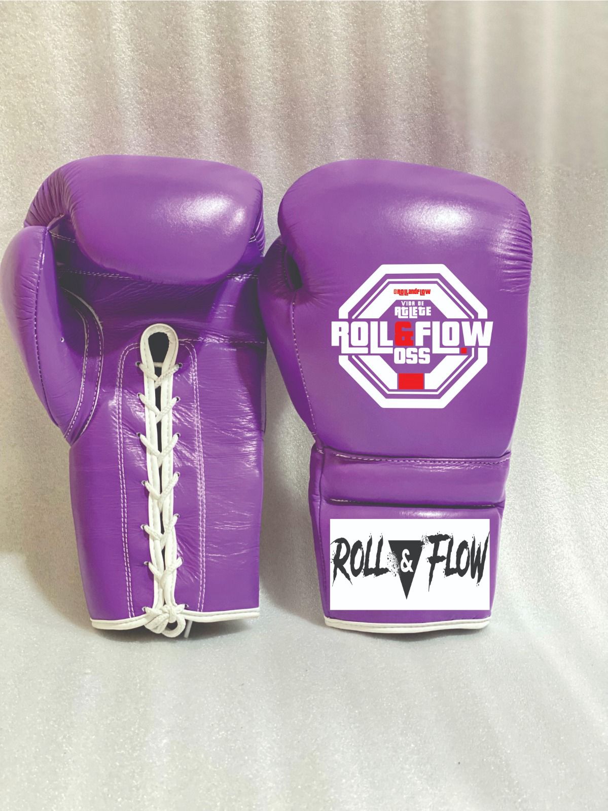 Boxing Gloves by Roll&Flow