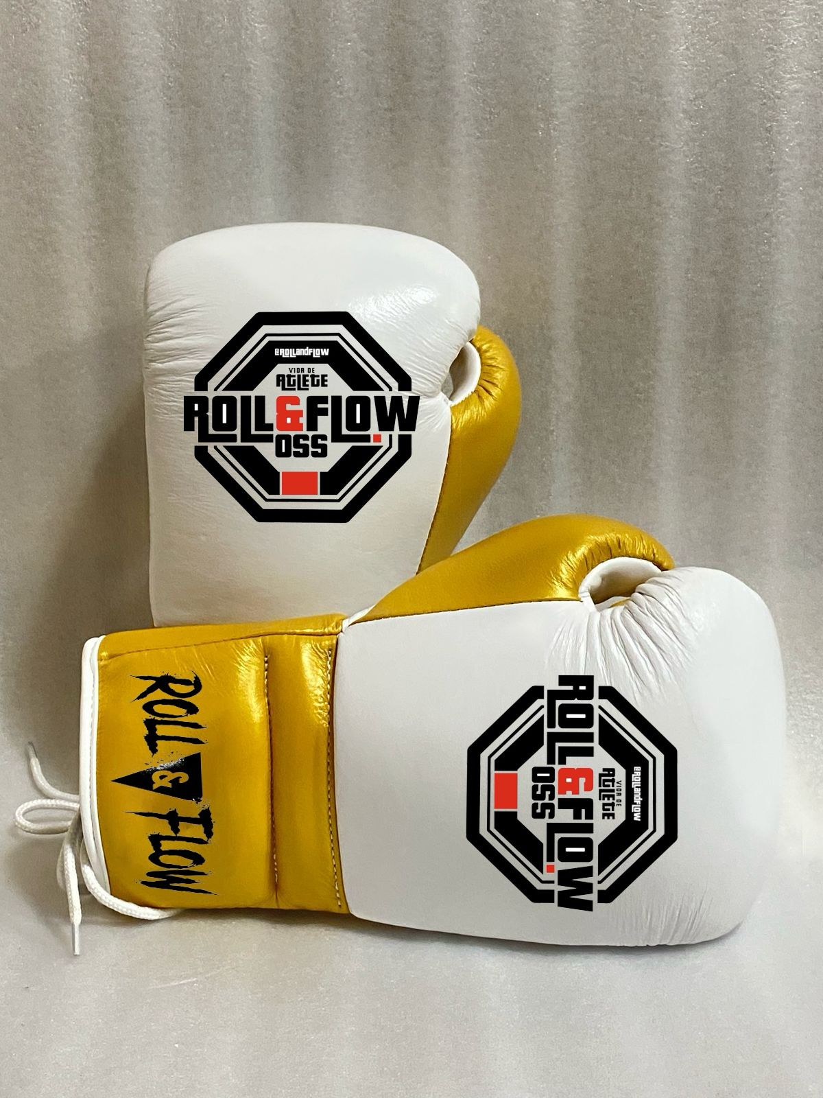 Boxing Gloves by Roll&Flow